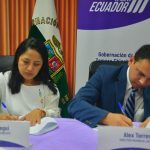 La Prefectura de Zamora Chinchipe firma 4 convenios para el área social