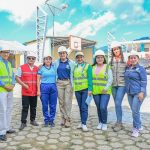 Autoridades del Municipio de Yantzaza supervisan avance en construcción de nueva cubierta para la Escuela «Padre Juan González»